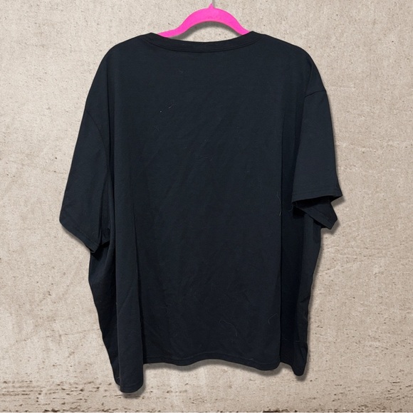 Boho Black Graphic Tee - Picture 2 of 4